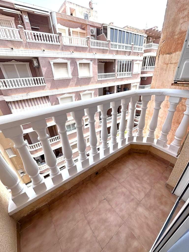 Apartmán 2+kk s balkónom Torrevieja-Playa del Cura, Španielsko - 20