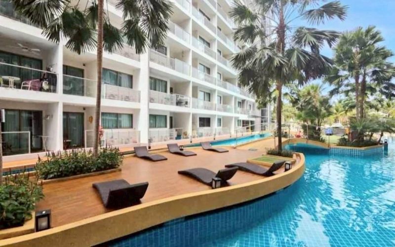 Thajsko-Pattaya-Jomtien-2 izbový apartmán s balkónom - 1