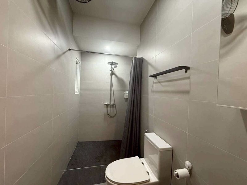 Thajsko-Pattaya-4 izbová vila s bazénom-Chaiyaphruek 2rd. - 14