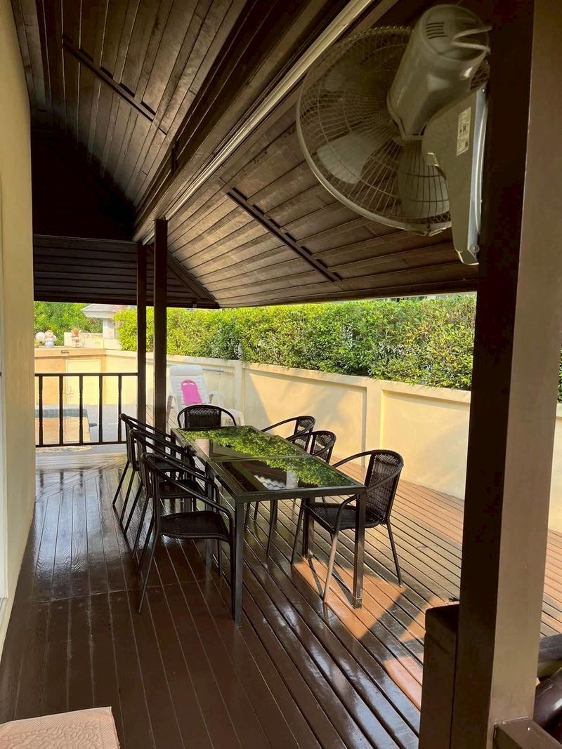 Thajsko-4 izbová vila s bazénom-Takhian Tia Pattaya - 3