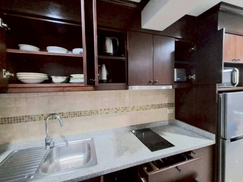 Thajsko-Pattaya-PhraTamNak-1 izbový apartmán-štúdio - 6