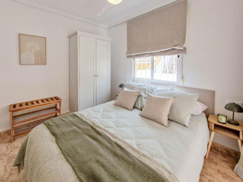 Rodinný dom 3+kk Torrevieja-Los Frutales, Španielsko - 15