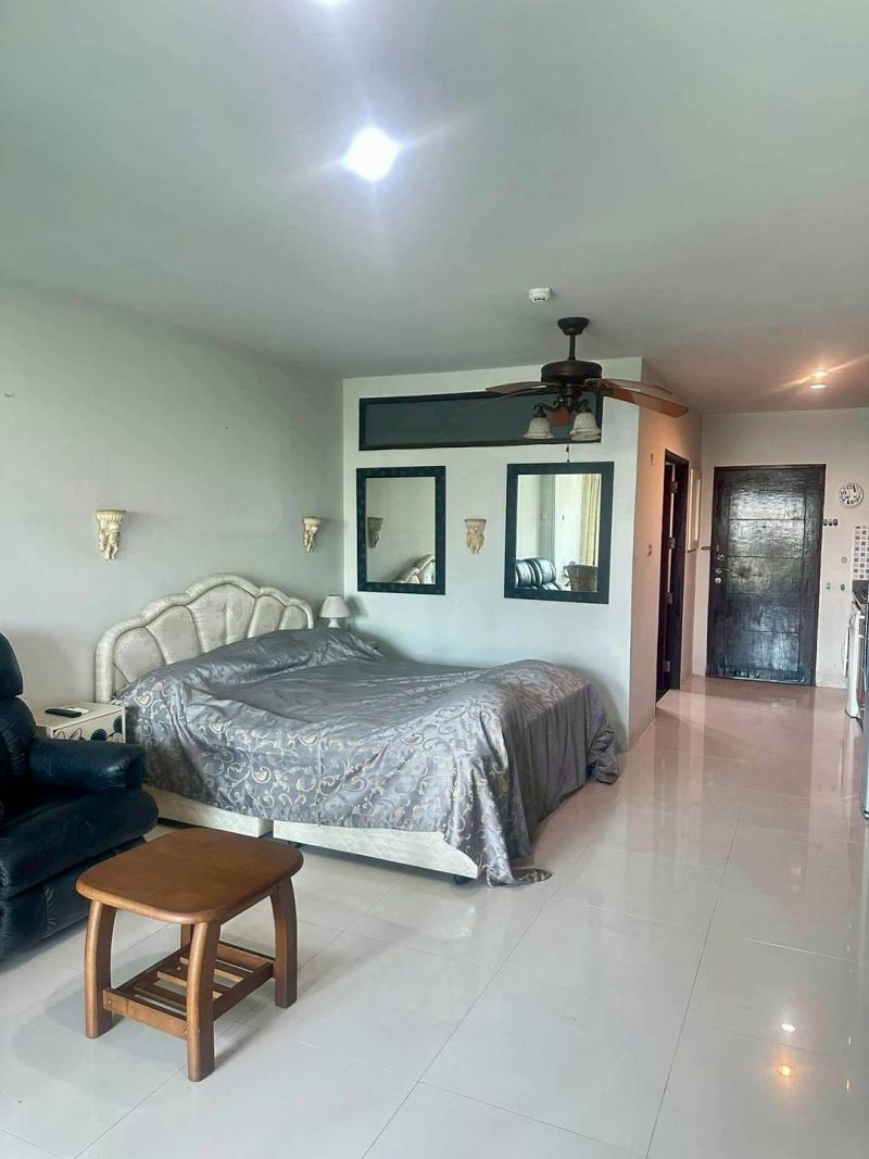 Thajsko-Pattaya-Jomtien-1 izbový apartmán-Plaza Residence - 3
