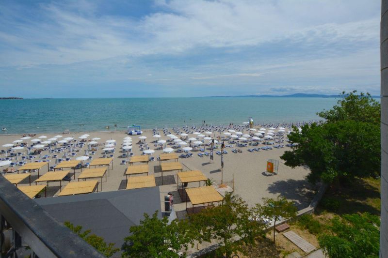 3-izbový apartmán 137 m², Sunset Resort Pomorie, Bulharsko - 18
