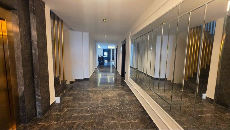 Luxusný apartmán na predaj v Alanyi – prvá línia pri mori, moderná rezidencia s výhľadom na more APM - 2