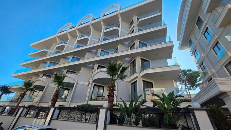 Luxusný apartmán na predaj v Alanyi – prvá línia pri mori, moderná rezidencia s výhľadom na more APM - 25