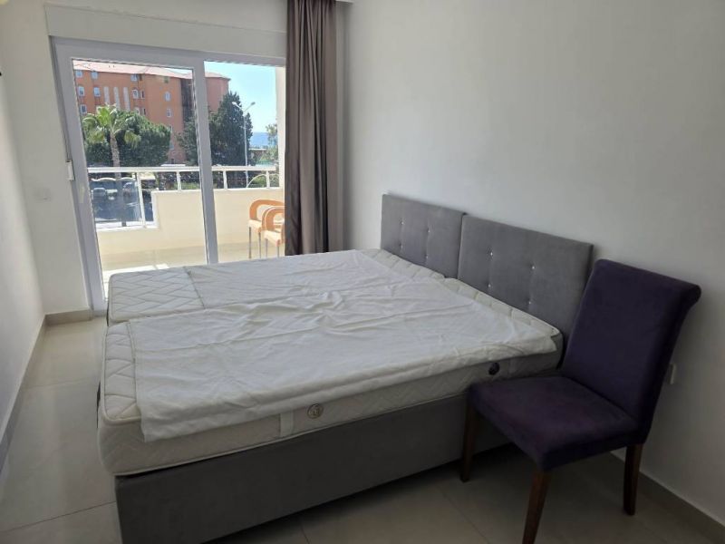 Zariadený trojizbový byt s výhľadom na more Alanya Konaklı Turecko APM - 15