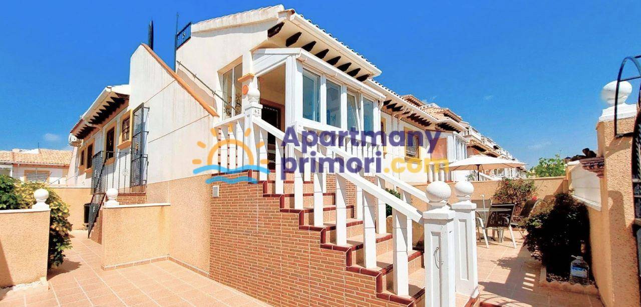 Dom 3+kk s bazénom Orihuela Costa-Los Dolses, Španielsko